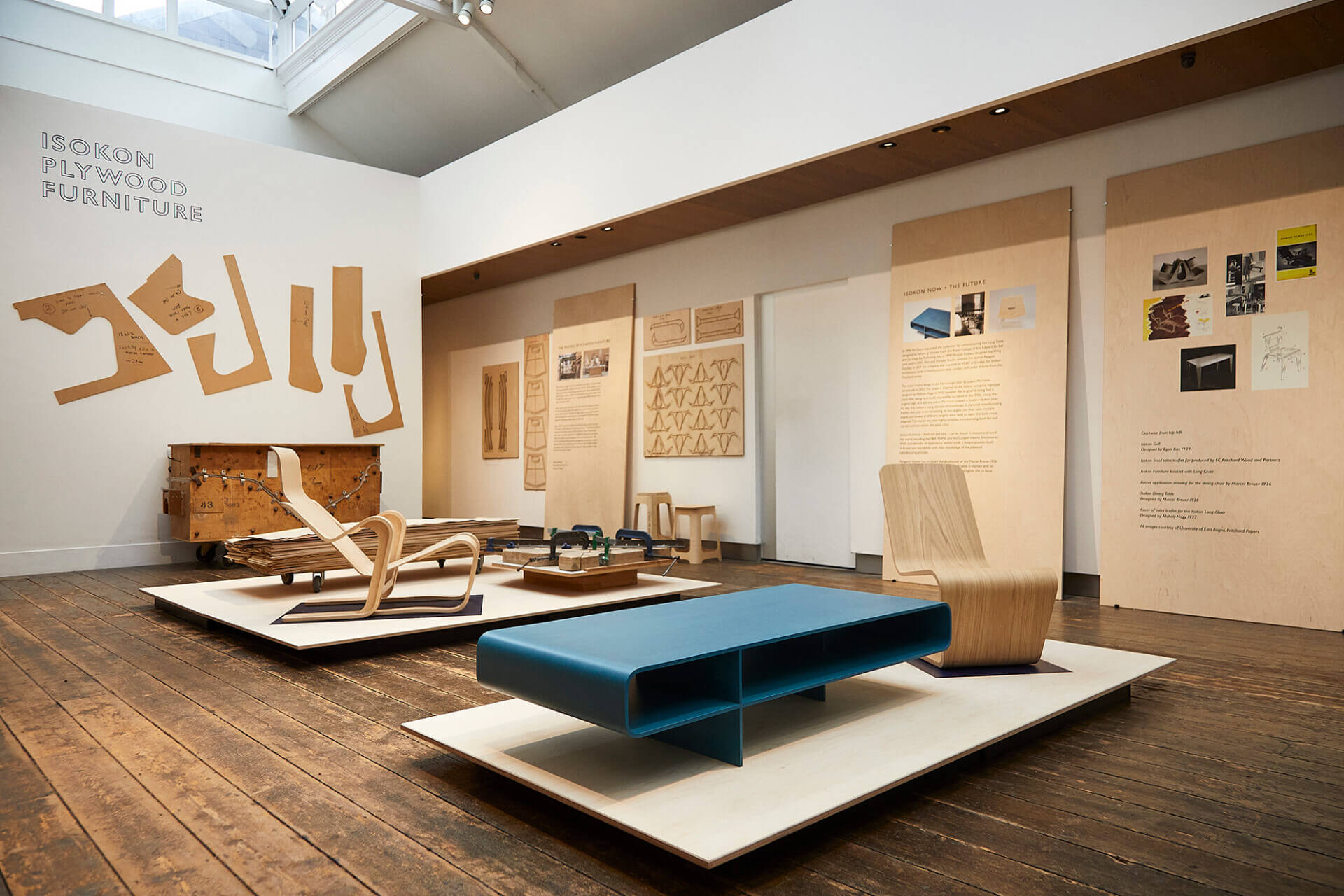 Margaret Howell Exhibition Design Isokon Furniture 03